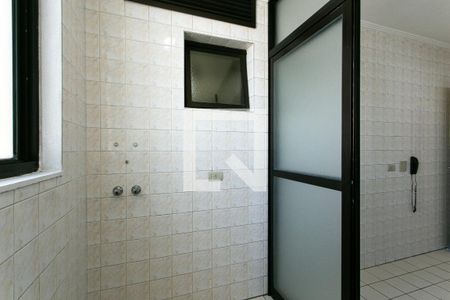 Apartamento para alugar com 65m², 3 quartos e 1 vagaÁrea de Serviço