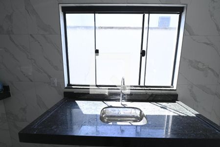 Casa para alugar com 70m², 2 quartos e 1 vaga Casa para alugar com 70m², 2 quartos e 1 vagaCozinha