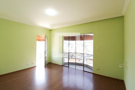 Casa à venda com 246m², 3 quartos e 5 vagasSuíte
