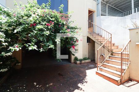 Casa à venda com 246m², 3 quartos e 5 vagasEntrada da Casa