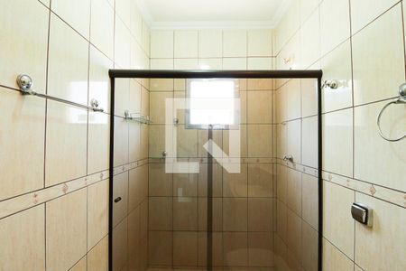 Casa à venda com 246m², 3 quartos e 5 vagasBanheiro Social