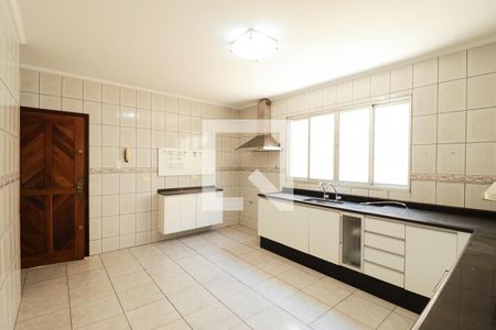 Casa à venda com 246m², 3 quartos e 5 vagasCozinha