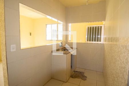 Cozinha de casa para alugar com 2 quartos, 60m² em Vila São Luis, Duque de Caxias