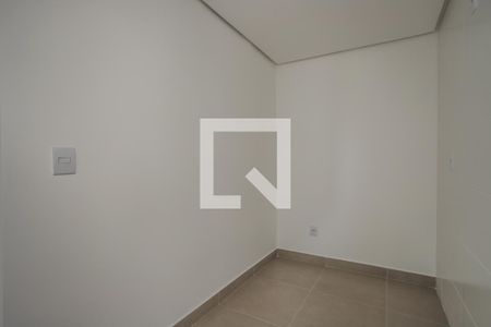 Apartamento à venda com 83m², 2 quartos e 2 vagasCozinha e Área de Serviço