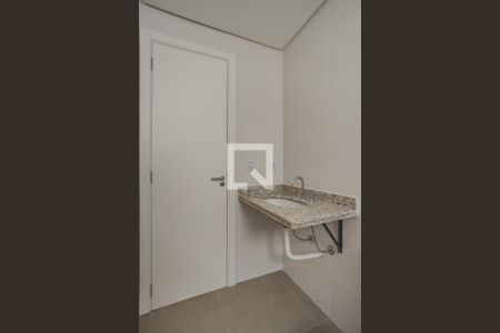 Apartamento à venda com 83m², 2 quartos e 2 vagasBanheiro da Suíte 2