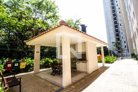 Apartamento à venda com 32m², 2 quartos e sem vagaÁrea comum - Churrasqueira