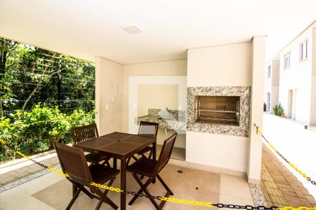 Apartamento à venda com 32m², 2 quartos e sem vagaÁrea comum - Churrasqueira