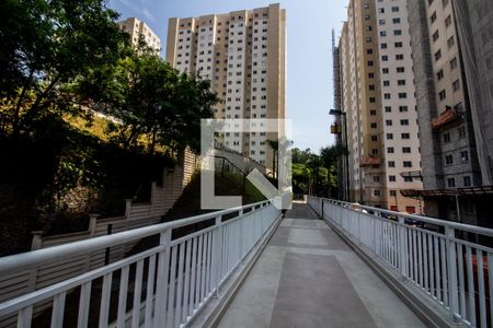 Apartamento à venda com 32m², 2 quartos e sem vagaÁrea comum