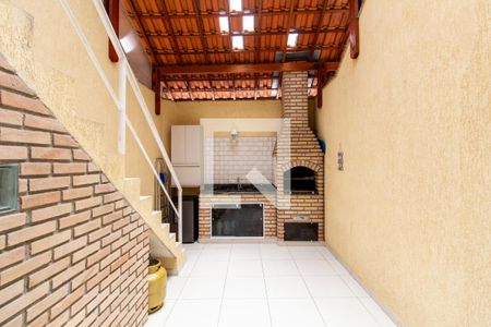 Casa à venda com 150m², 3 quartos e 4 vagas Casa à venda com 150m², 3 quartos e 4 vagasChurrasqueira