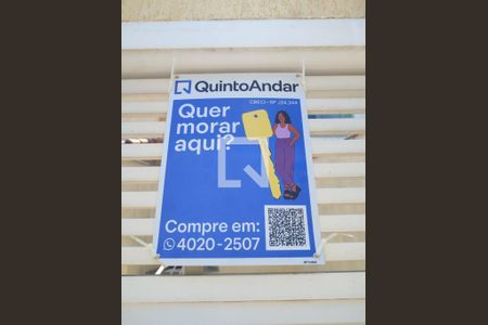 Casa à venda com 150m², 3 quartos e 4 vagas Casa à venda com 150m², 3 quartos e 4 vagasPlaca