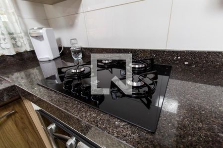 Casa à venda com 150m², 3 quartos e 4 vagas Casa à venda com 150m², 3 quartos e 4 vagasCozinha