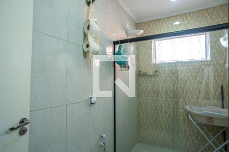 Apartamento à venda com 96m², 2 quartos e sem vaga Apartamento à venda com 96m², 2 quartos e sem vagaBanheiro