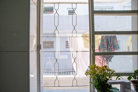 Apartamento à venda com 96m², 2 quartos e sem vaga Apartamento à venda com 96m², 2 quartos e sem vagaVista da Cozinha