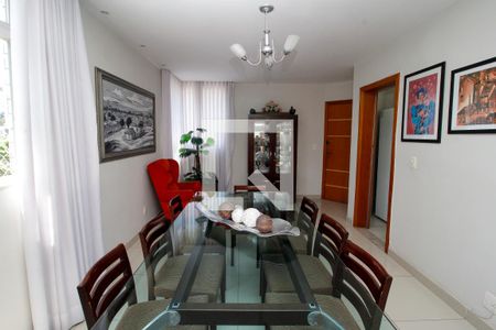 Sala de apartamento para alugar com 2 quartos, 77m² em Santo Antônio, Belo Horizonte