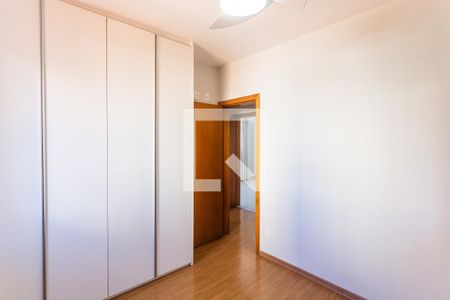 Apartamento para alugar com 77m², 2 quartos e 2 vagas Apartamento para alugar com 77m², 2 quartos e 2 vagasQuarto 2