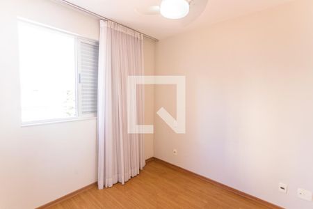 Suíte de apartamento para alugar com 2 quartos, 77m² em Santo Antônio, Belo Horizonte