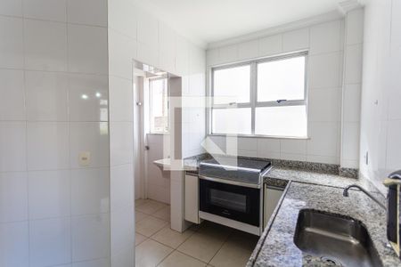 Apartamento para alugar com 77m², 2 quartos e 2 vagas Apartamento para alugar com 77m², 2 quartos e 2 vagasCozinha