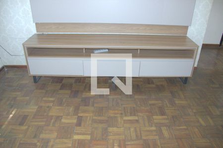 Casa para alugar com 71m², 3 quartos e 2 vagas Casa para alugar com 71m², 3 quartos e 2 vagasSala