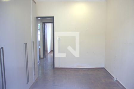 Casa para alugar com 71m², 3 quartos e 2 vagas Casa para alugar com 71m², 3 quartos e 2 vagasQuarto 2