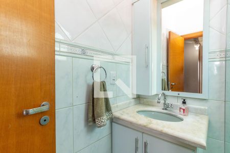 Casa à venda com 179m², 3 quartos e 3 vagas Casa à venda com 179m², 3 quartos e 3 vagasBanheiro da Suíte 3