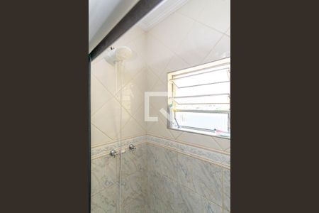 Casa à venda com 179m², 3 quartos e 3 vagas Casa à venda com 179m², 3 quartos e 3 vagasBanheiro da Suíte 1