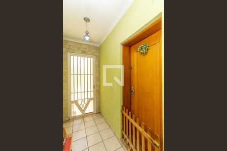 Casa à venda com 179m², 3 quartos e 3 vagas Casa à venda com 179m², 3 quartos e 3 vagasEntrada