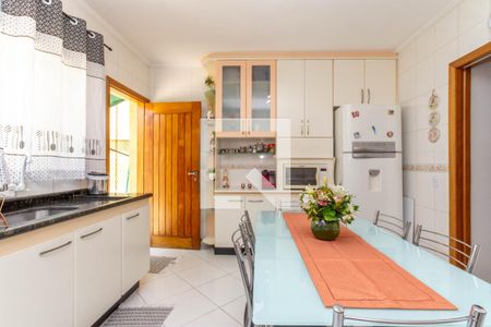 Casa à venda com 179m², 3 quartos e 3 vagas Casa à venda com 179m², 3 quartos e 3 vagasCozinha