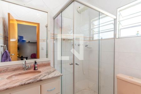 Casa à venda com 179m², 3 quartos e 3 vagas Casa à venda com 179m², 3 quartos e 3 vagasBanheiro da Suíte 2