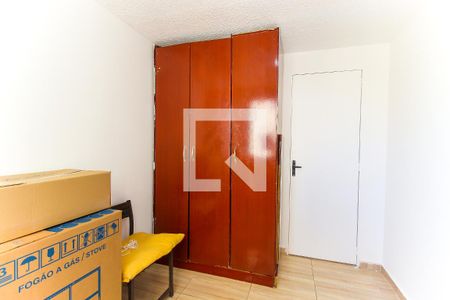 Quarto 1 de apartamento para alugar com 3 quartos, 45m² em Parque Dourado, Ferraz de Vasconcelos
