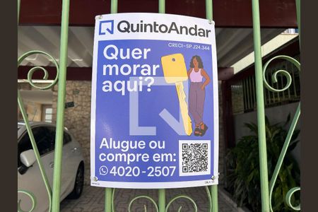 Casa à venda com 240m², 3 quartos e 2 vagasPlaca