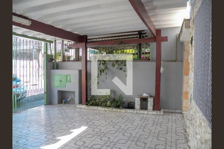 Casa à venda com 240m², 3 quartos e 2 vagasÁrea Externa