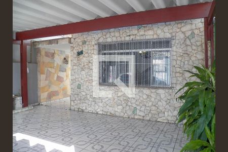 Casa à venda com 240m², 3 quartos e 2 vagasÁrea Externa