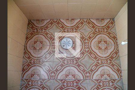 Casa à venda com 240m², 3 quartos e 2 vagasBanheiro