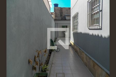 Casa à venda com 240m², 3 quartos e 2 vagasÁrea Externa