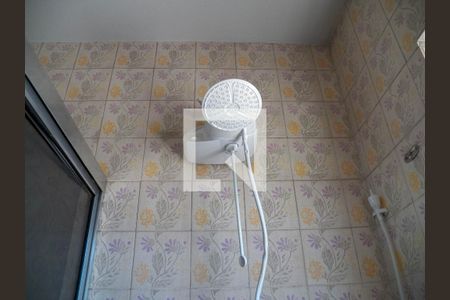 Casa à venda com 240m², 3 quartos e 2 vagasBanheiro 2