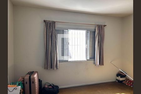 Casa à venda com 240m², 3 quartos e 2 vagasQuarto 1