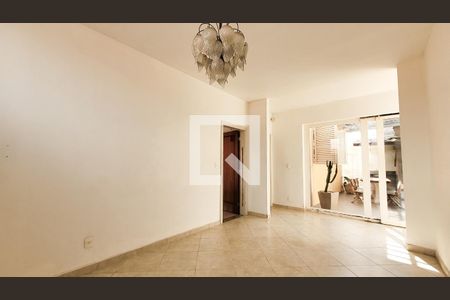 Sala de casa à venda com 4 quartos, 260m² em Jardim das Paineiras, Campinas