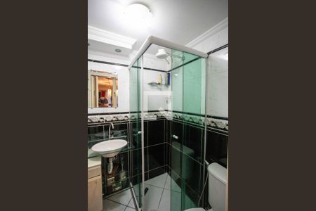 Banheiro de apartamento para alugar com 2 quartos, 50m² em Conceição, Diadema