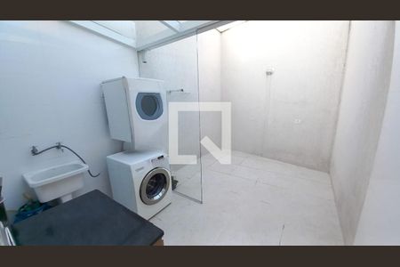 Casa à venda com 96m², 3 quartos e 2 vagas