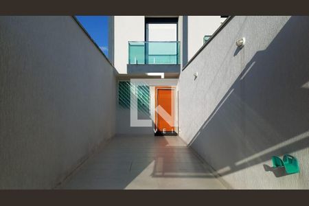 Casa à venda com 96m², 3 quartos e 2 vagas