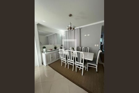 Casa à venda com 3 quartos, 189m² em Santa Maria, Santo André