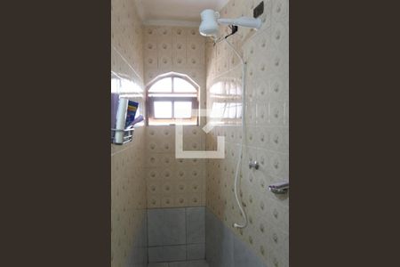 Casa para alugar com 270m², 3 quartos e 5 vagasBanheiro 1