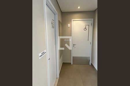 Apartamento para alugar com 31m², 1 quarto e sem vaga Apartamento para alugar com 31m², 1 quarto e sem vagaÁrea comum - Salão de festas