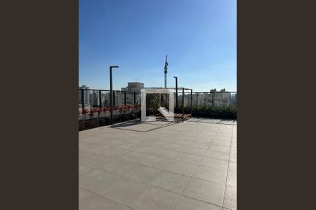 Apartamento para alugar com 31m², 1 quarto e sem vaga Apartamento para alugar com 31m², 1 quarto e sem vagaÁrea comum - Piscina