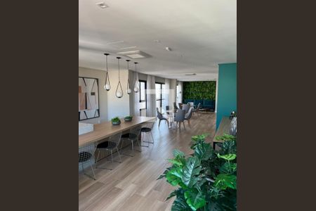 Apartamento para alugar com 31m², 1 quarto e sem vaga Apartamento para alugar com 31m², 1 quarto e sem vagaÁrea comum - Salão de festas