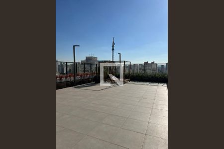 Apartamento para alugar com 31m², 1 quarto e sem vaga Apartamento para alugar com 31m², 1 quarto e sem vagaÁrea comum - Piscina