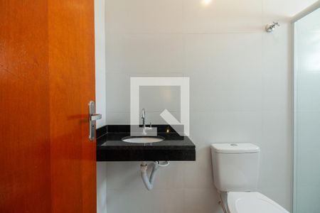 Casa de condomínio para alugar com 60m², 2 quartos e 1 vaga Casa de condomínio para alugar com 60m², 2 quartos e 1 vagaBanheiro