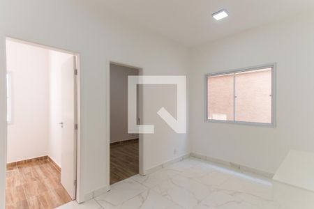Sala   de apartamento à venda com 2 quartos, 35m² em Parque Vitoria, São Paulo