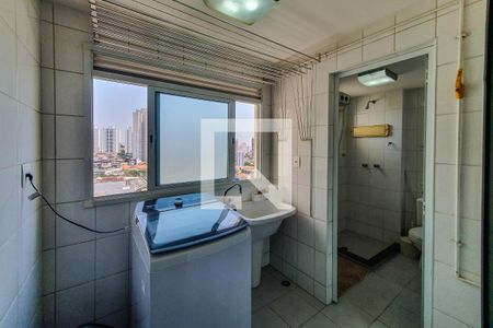 Apartamento para alugar com 100m², 3 quartos e 2 vagas Apartamento para alugar com 100m², 3 quartos e 2 vagasÁrea de Serviço