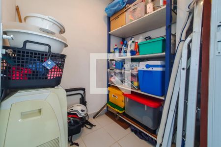 Apartamento para alugar com 100m², 3 quartos e 2 vagas Apartamento para alugar com 100m², 3 quartos e 2 vagasQuarto de Serviço